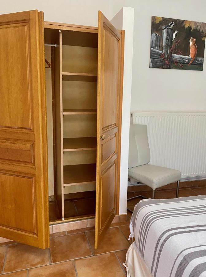Chambre D'Hotes La Chaiserie Romeries Exterior photo