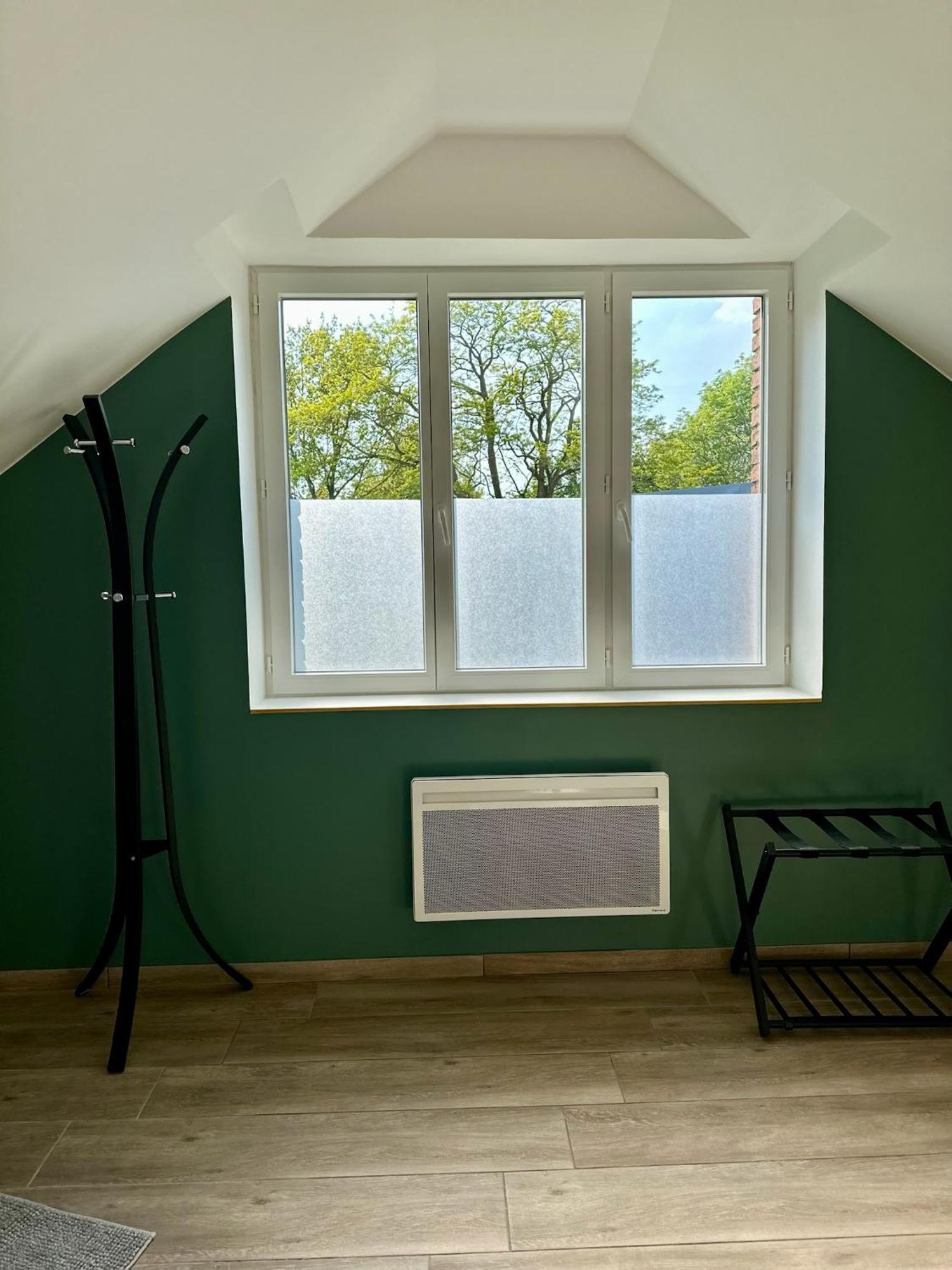 Chambre D'Hotes La Chaiserie Romeries Exterior photo